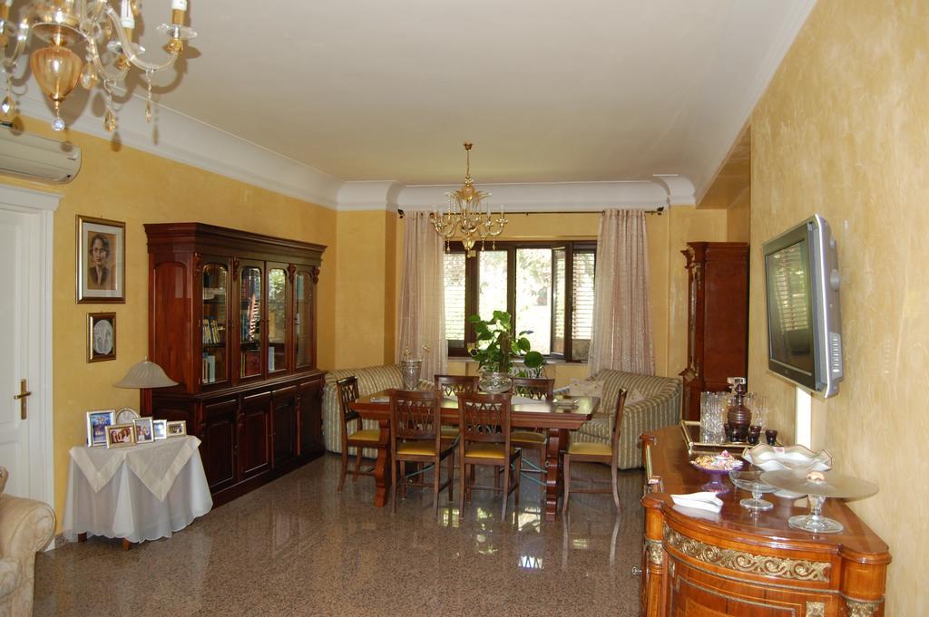B&B Villa Francesca ソヴェラート・マリーナ 部屋 写真