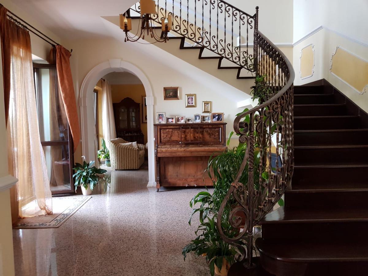 B&B Villa Francesca ソヴェラート・マリーナ エクステリア 写真