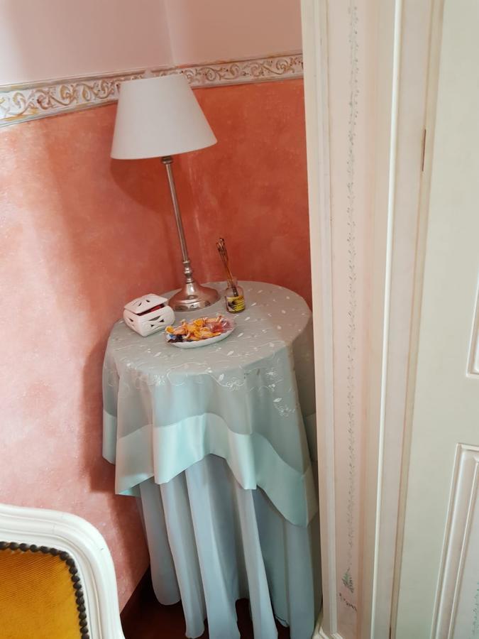 B&B Villa Francesca ソヴェラート・マリーナ エクステリア 写真